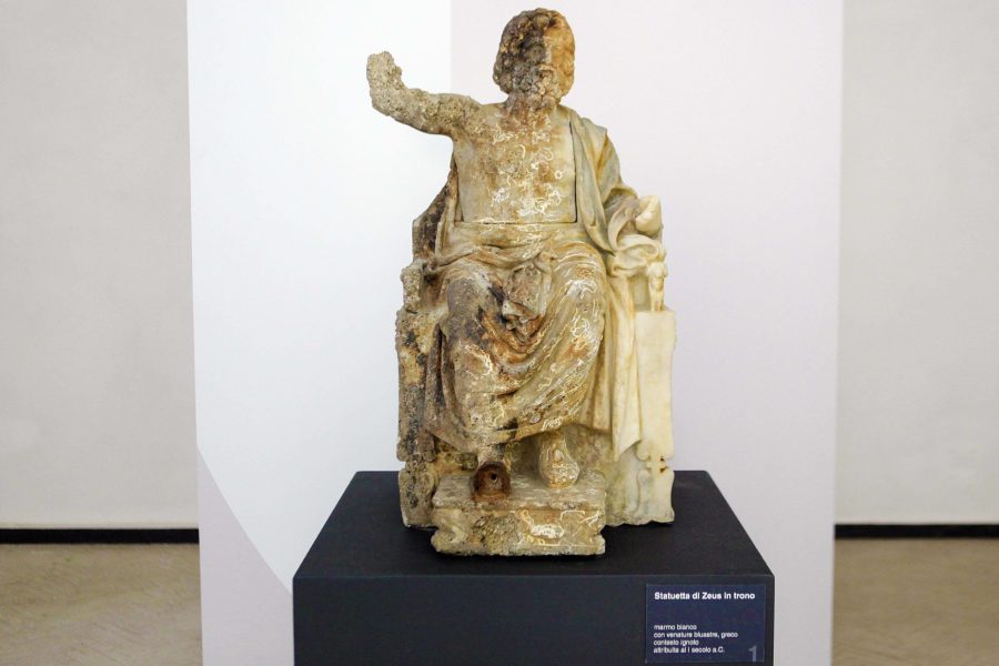 “Ritorna” a casa la Statua di Zeus, ospite del Museo Archeologico dei Campi Flegrei